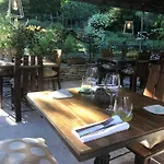 Les Perseides Pensjonat Lezignan