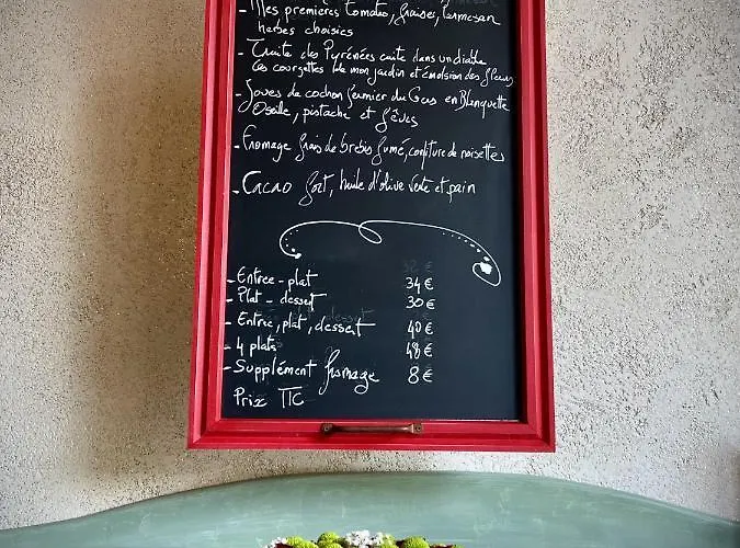 Les Perséides Pensión 3*